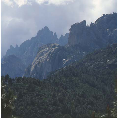 Sommets Col de Bavella, Corse, Photographie Paul Maurer, dans les pas d'Erik Borja