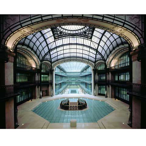 Hall of the renovated Credit Lyonnais headquaters in Paris, photo Paul Maurer