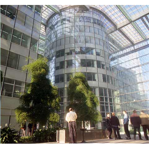 Headquaters and condominium at La Défense, photo Paul Maurer