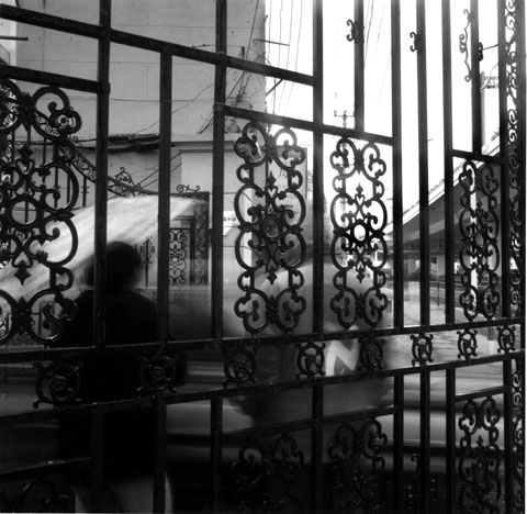 Private gates in the streets of old Shangai photo Paul Maurer
