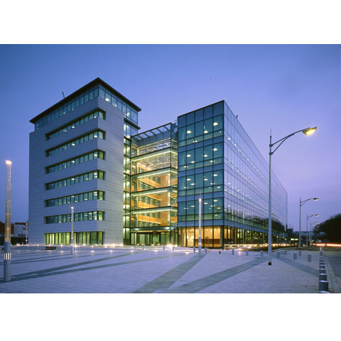 General view of office building in Issy les Moulineaux, France, photo Paul Maurer